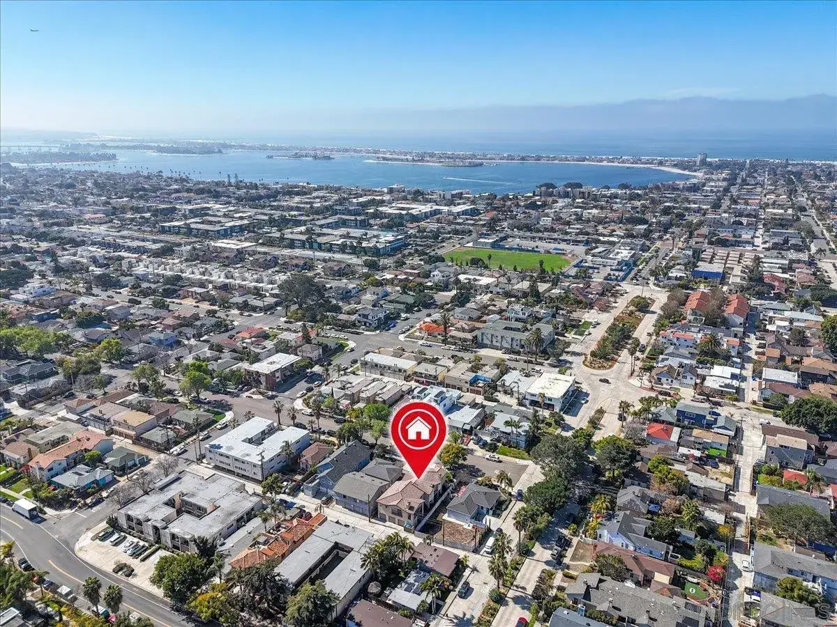 4083 Sequoia, San Diego, CA 92109 - #1
