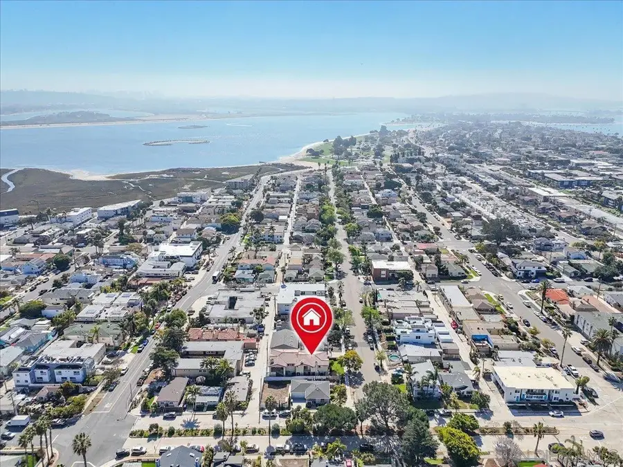 4083 Sequoia, San Diego, CA 92109 - #3