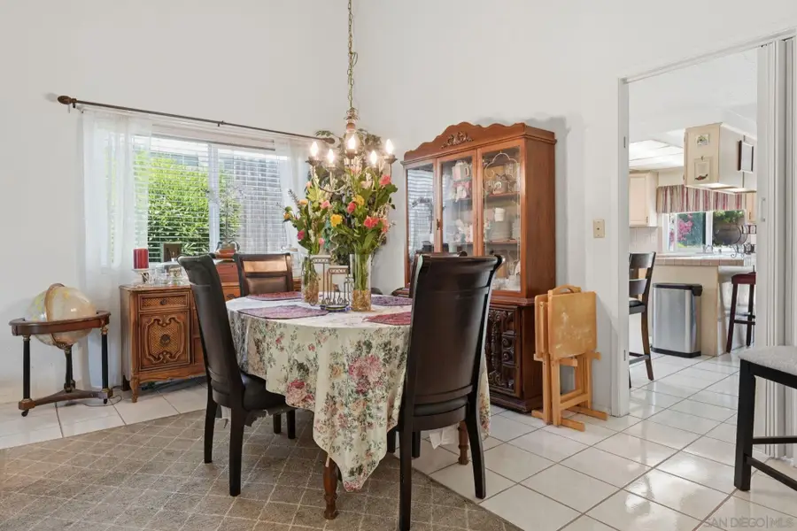 707 Granada, Vista, CA 92083 - #3