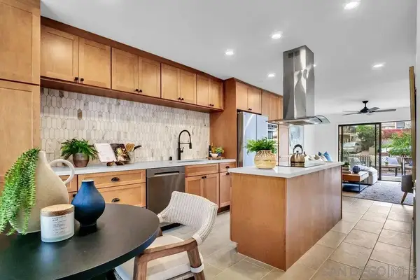 1225 Pacific Beach Dr. #1-O, San Diego, CA 92109