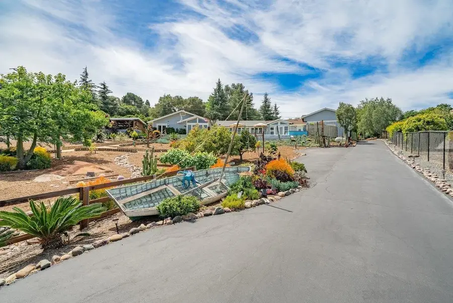 460 Rancho Camino, Fallbrook, CA 92028 - #3