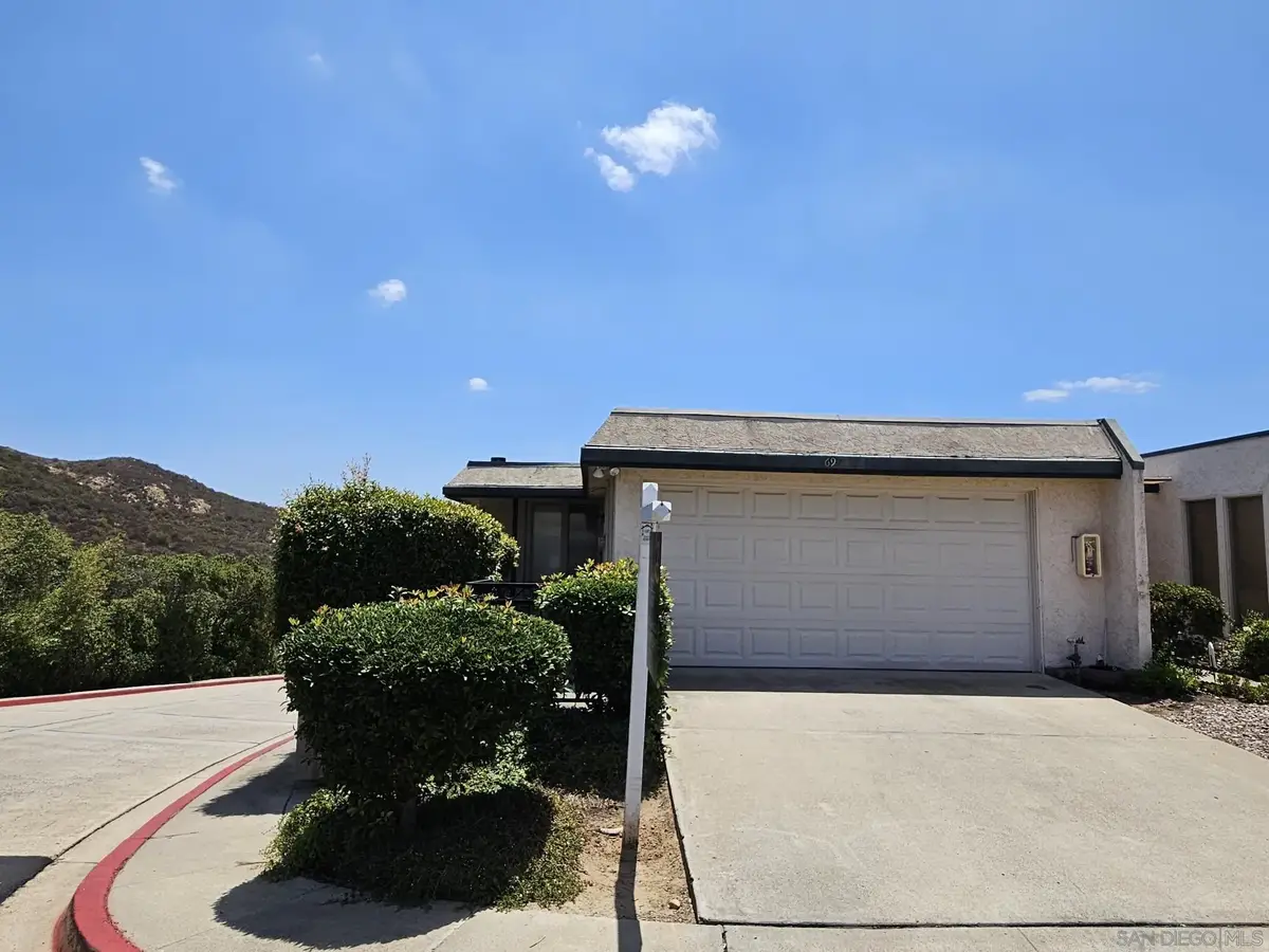 6993 Caminito Curva, San Diego, CA 92119 - #1