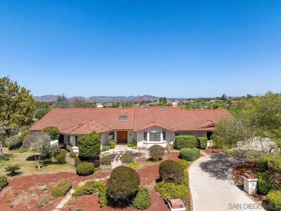 17648 Valle Verde Rd, Poway, CA 92064 - #2