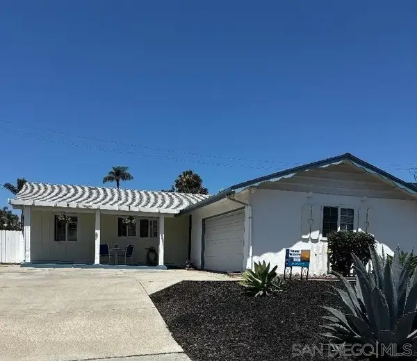 1534 Kiva Lane, Vista, CA 92084
