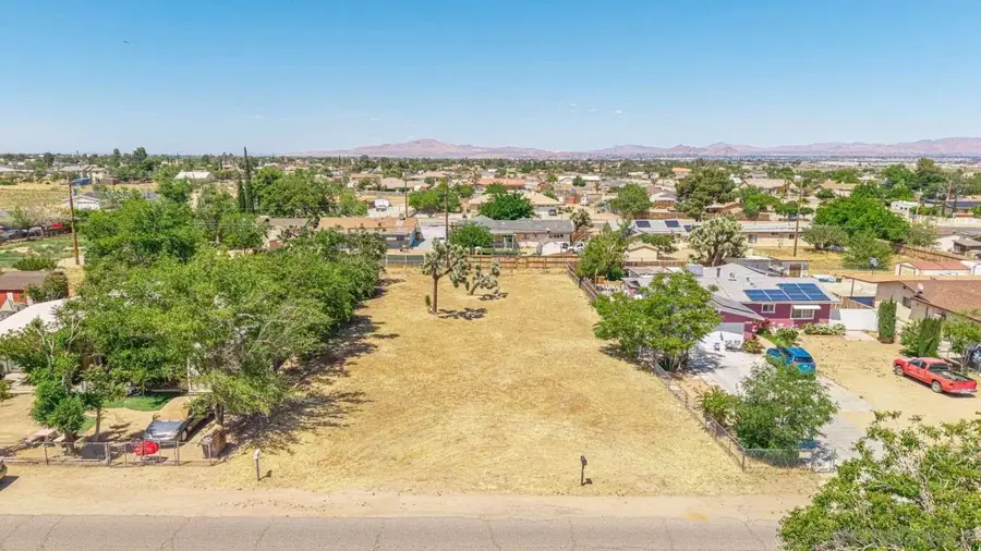 0 Vine St #6, Hesperia, CA 92345 - #3