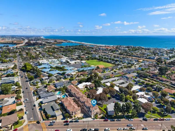 707 Magnolia Ave, Carlsbad, CA 92008