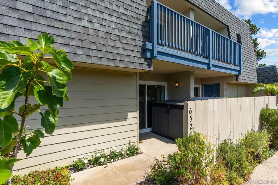 652 E Solana Circle, Solana Beach, CA 92075 - #3