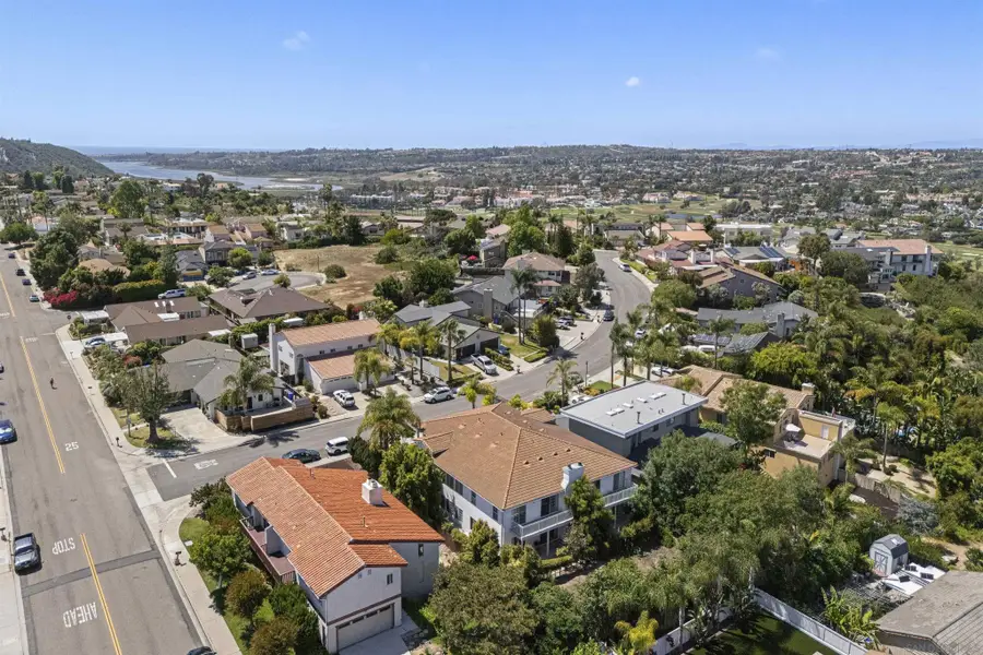 2446-2448 Sacada Cir, Carlsbad, CA 92009 - #2