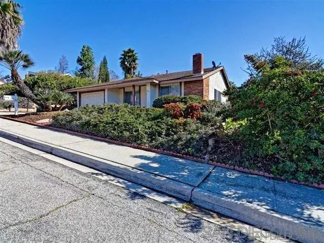 1990 Golden Circle, Escondido, CA 92026 - #1