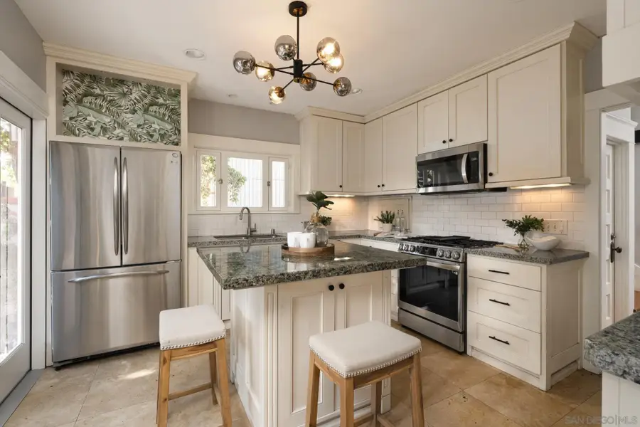 1421 Edgemont St., San Diego, CA 92102 - #3