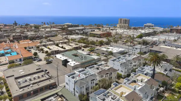 7718 Ivanhoe, La Jolla, CA 92037