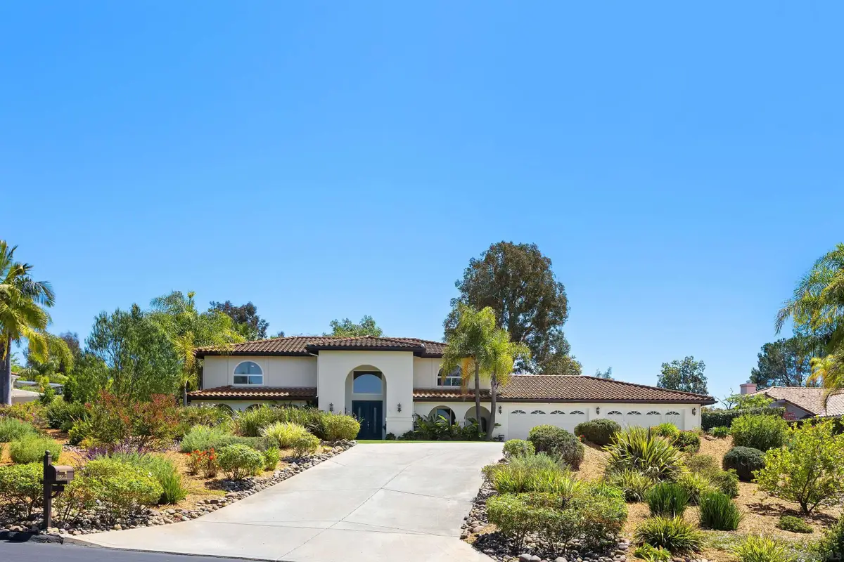 16312 Country Day Rd, Poway, CA 92064 - #1