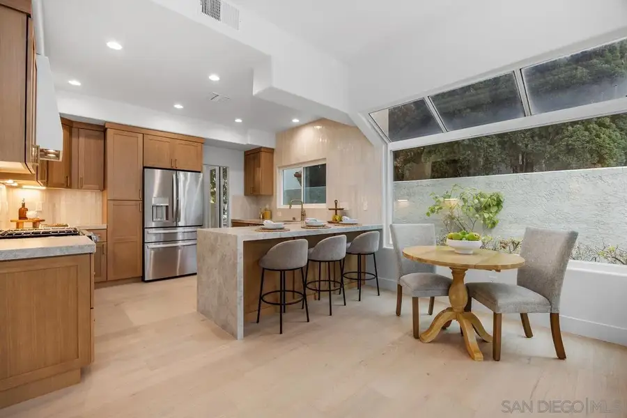 1504 Caminito Solidago, La Jolla, CA 92037 - #3