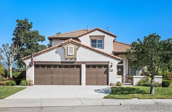 3234 Meadow Grass Lane, Escondido, CA 92027