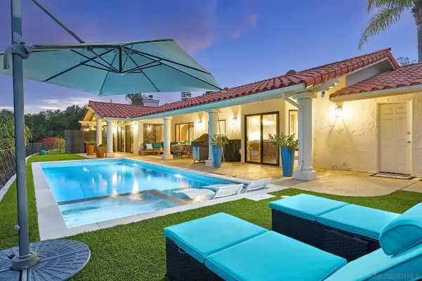 3064 Live Oak Park Rd, Fallbrook, CA 92028