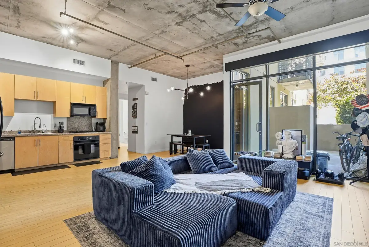 1050 Island #210, San Diego, CA 92101 - #1