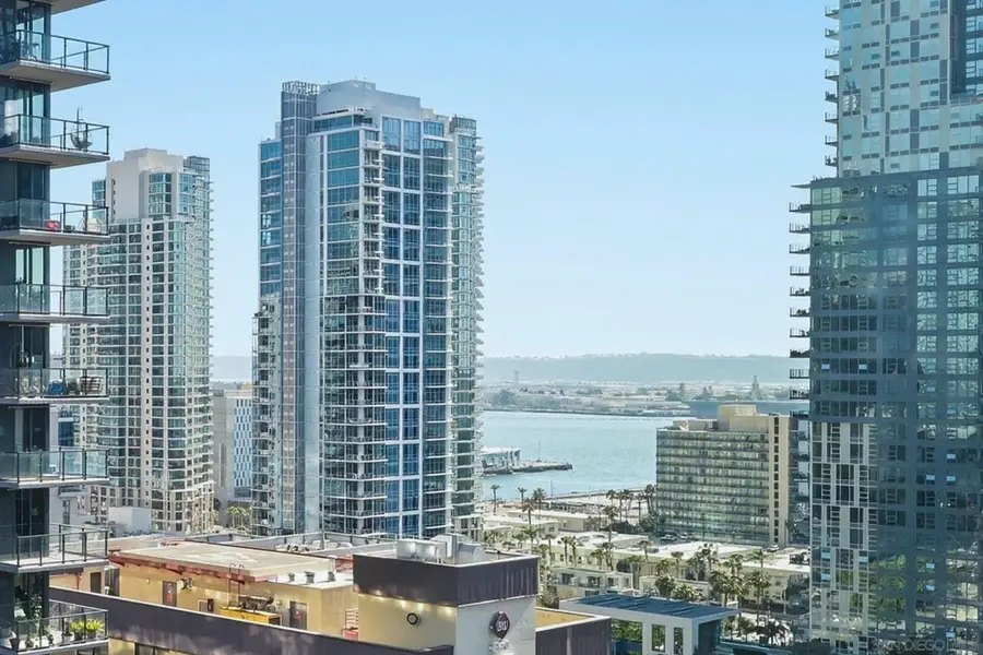 425 W Beech #1702, San Diego, CA 92101 - #2