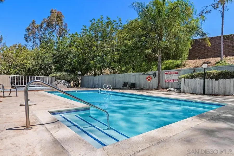 1564 Tanglewood Ln #15, Escondido, CA 92029 - #2
