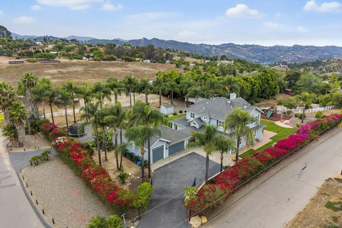 31899 Calle De Talar, Bonsall, CA 92003 - #1
