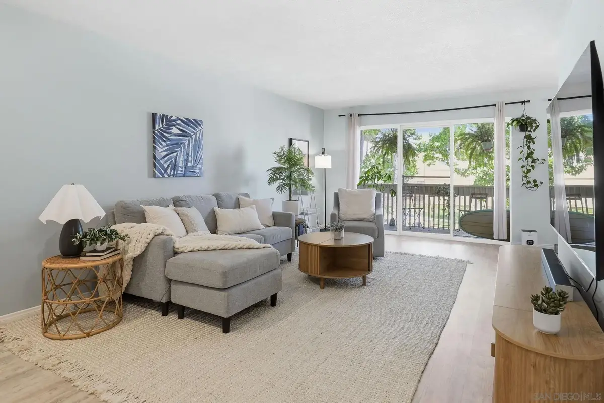 4600 Lamont #212, San Diego, CA 92109 - #1