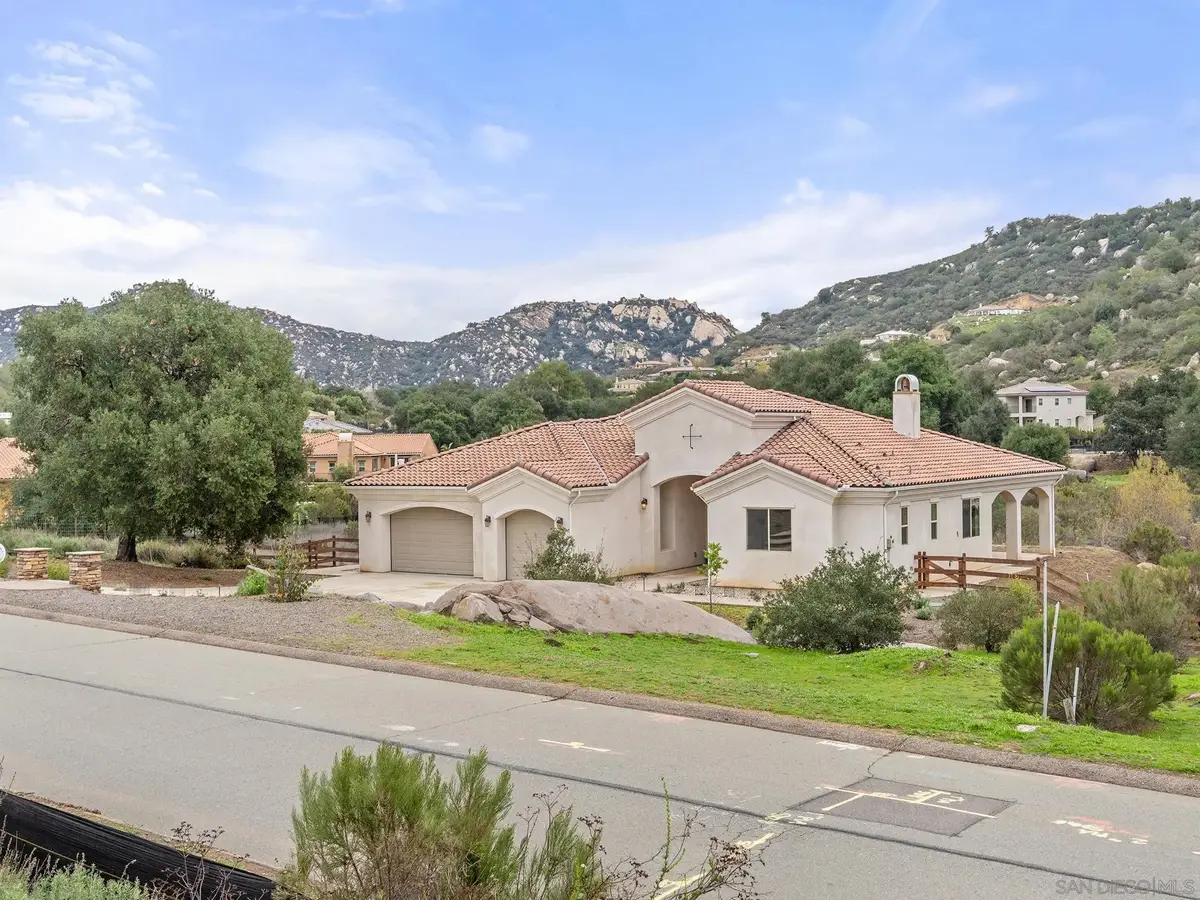 10616 Via Tiglio, Lakeside, CA 92040 - #1