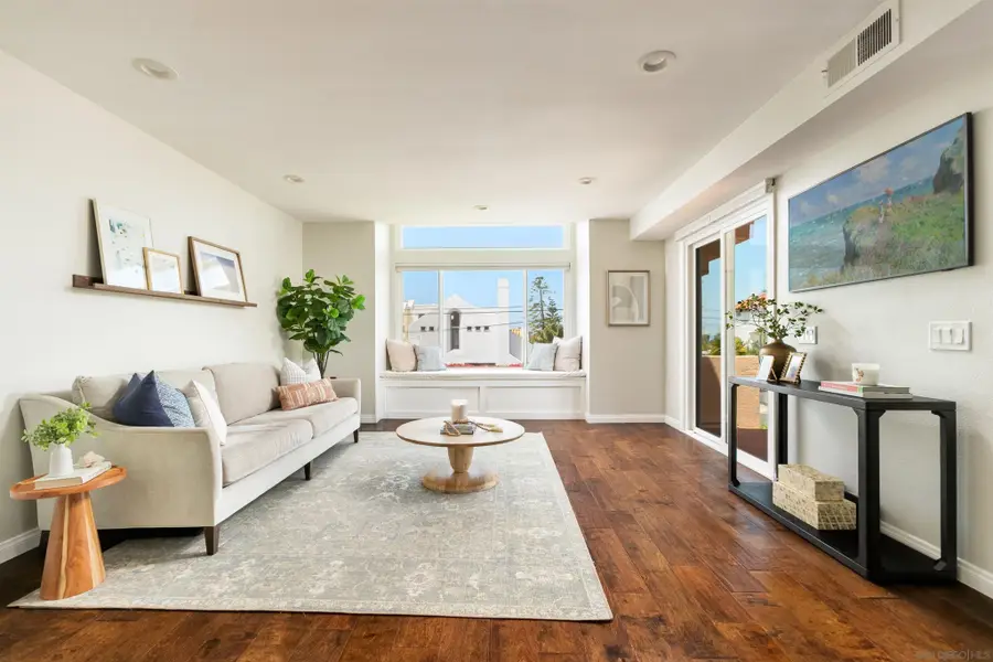 6721 Draper, La Jolla, CA 92037 - #3