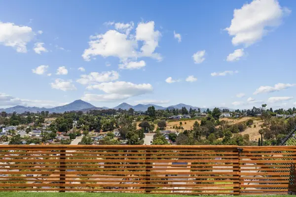 11293 Linares St, San Diego, CA 92129