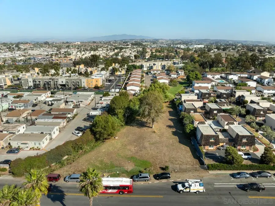 1229 Hollister St, San Diego, CA 92154 - #3
