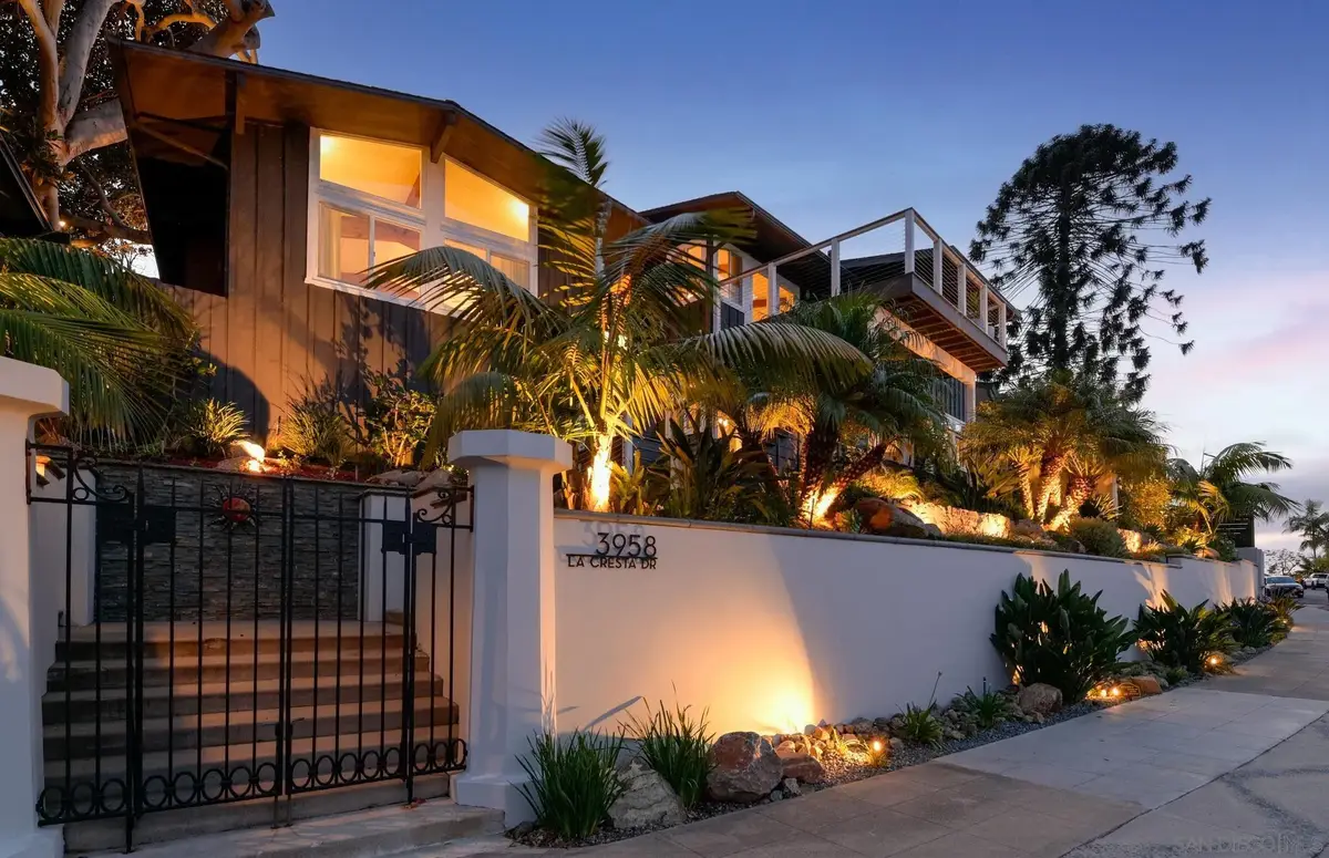 3958 La Cresta, San Diego, CA 92107 - #1