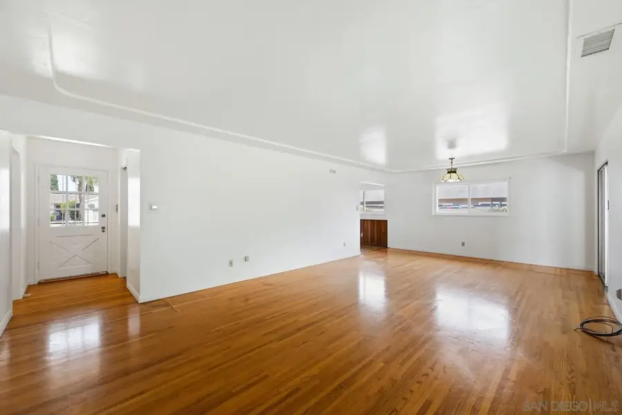 352 San Miguel Dr, Chula Vista, CA 91911 - #3