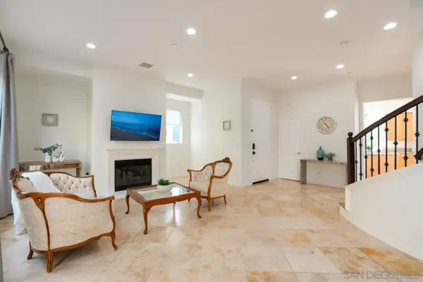 3822 Quarter Mile Drive, San Diego, CA 92130