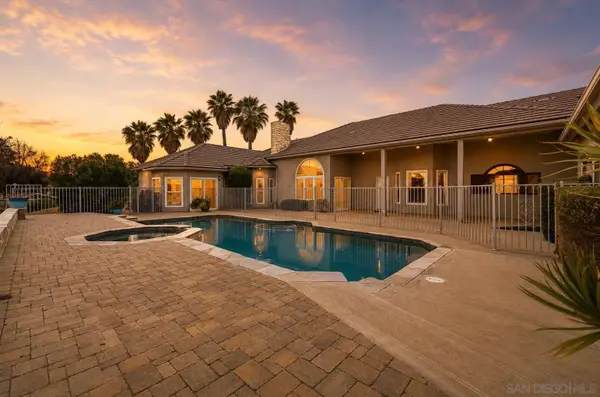 10015 El Capitan Real Rd, El Cajon, CA 92021