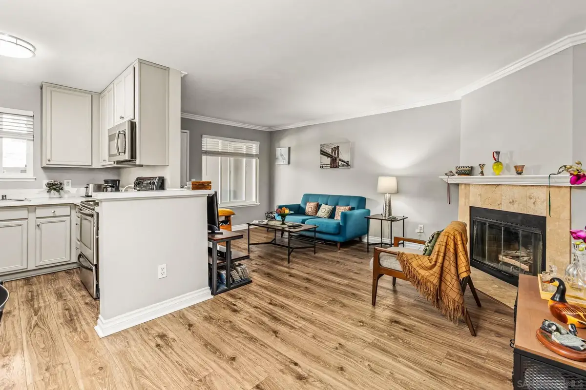 1756 Essex St. #311, San Diego, CA 92103 - #1