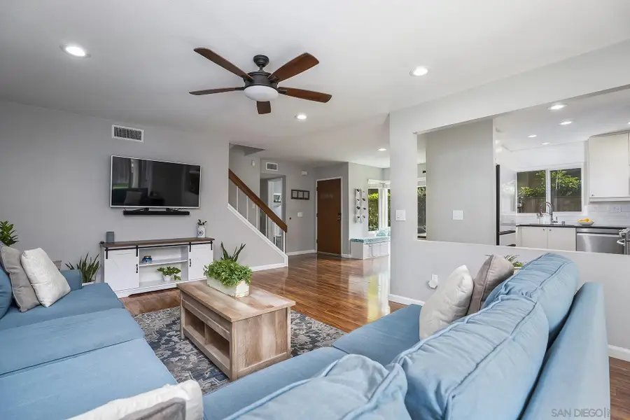 1465 Bridgeview, San Diego, CA 92105 - #2