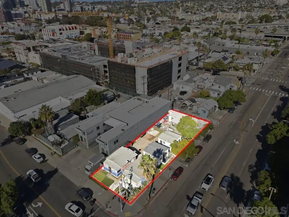 1028-44 Cesar E Chavez Pkwy, San Diego, CA 92113 - #1