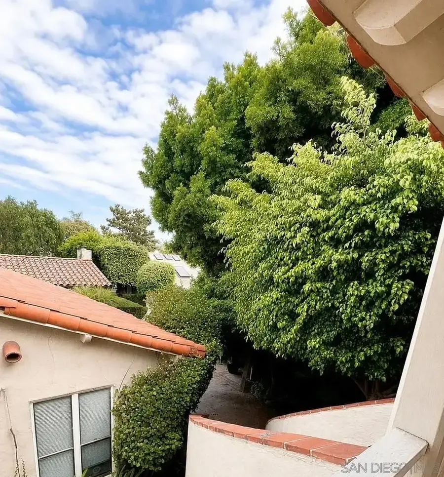 950-958 B Avenue, Coronado, CA 92118 - #2