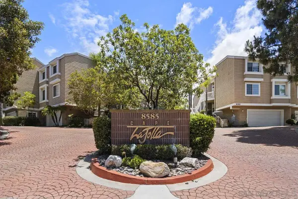 8585 Via Mallorca #Unit 42, La Jolla, CA 92037