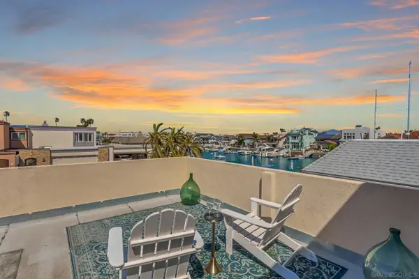 4 Gingertree Ln, Coronado, CA 92118