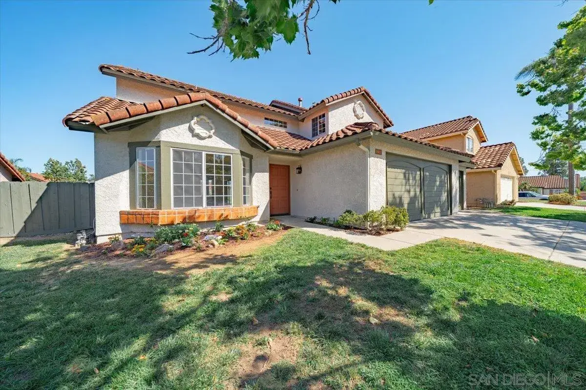 1726 Las Palmas Ln, Escondido, CA 92026 - #1