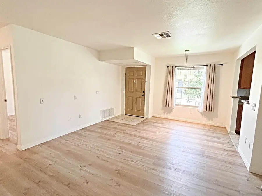10619 Dabney Dr #25, San Diego, CA 92126 - #3