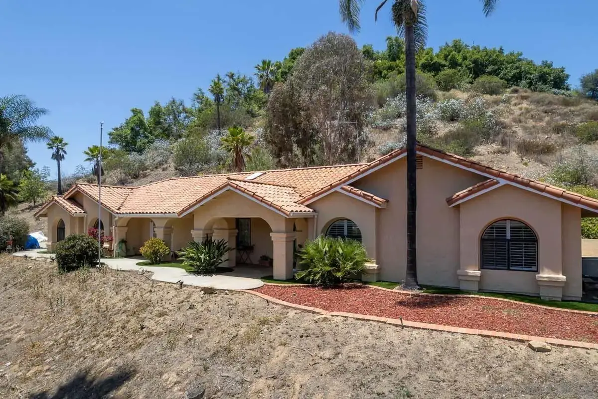 29828 Margale Lane, Vista, CA 92084 - #1