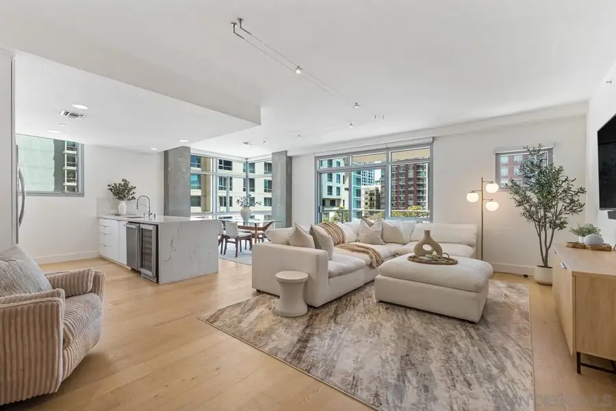 800 The Mark Ln #406, San Diego, CA 92101 - #2