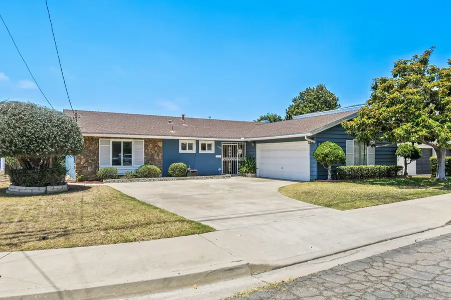 6304 Lake Lucerne, San Diego, CA 92119 - #2