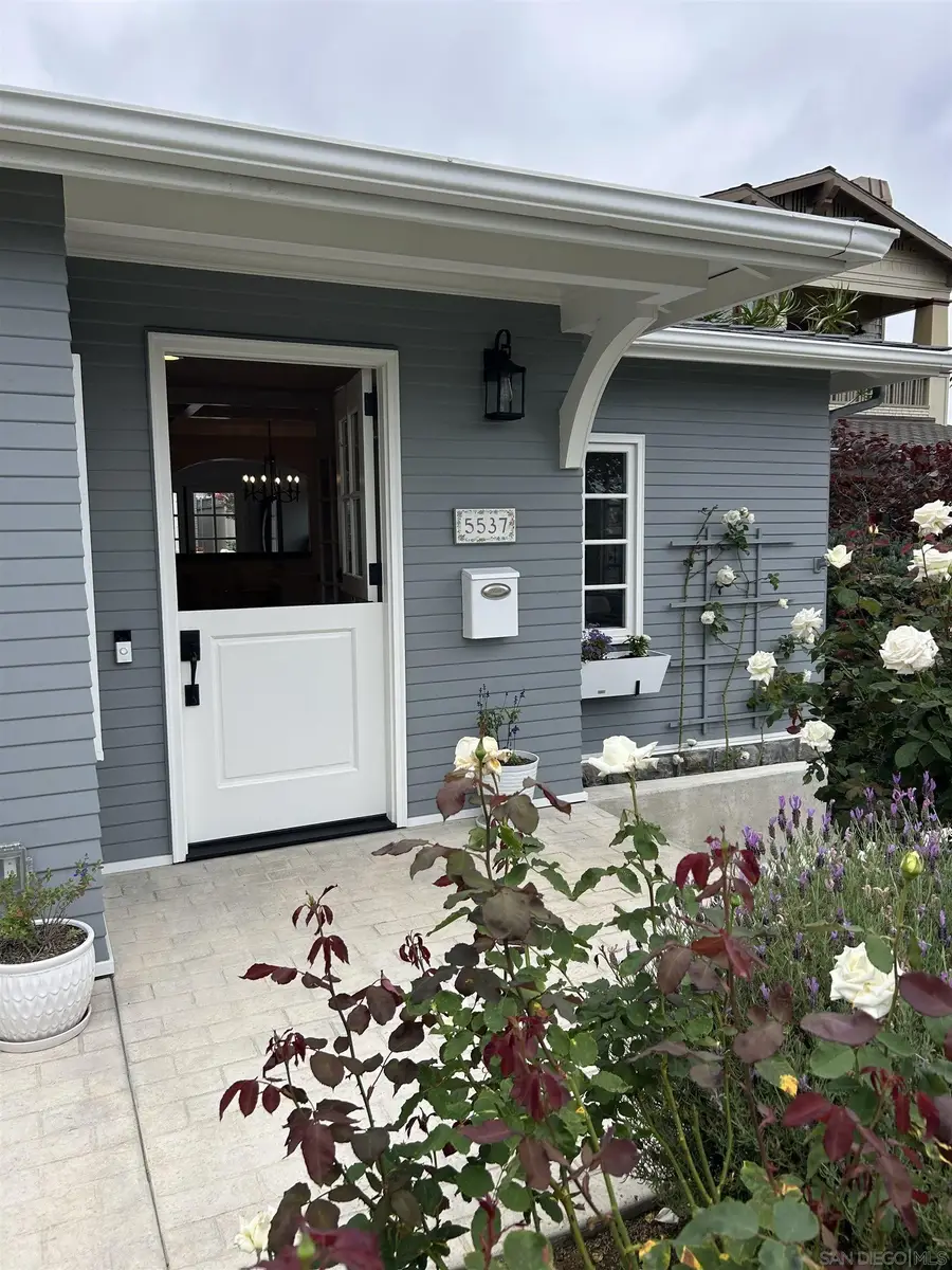 5537 Bellevue Avenue, La Jolla, CA 92037 - #2
