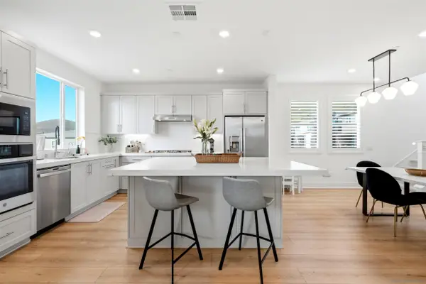 15632 Rennyson Way, San Diego, CA 92127