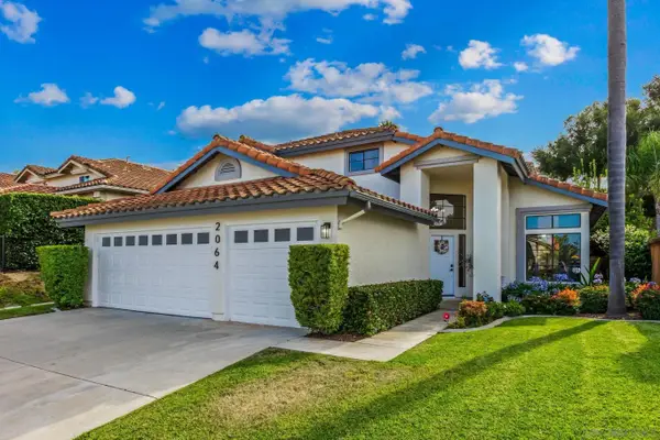 2064 White Birch Dr, Vista, CA 92081
