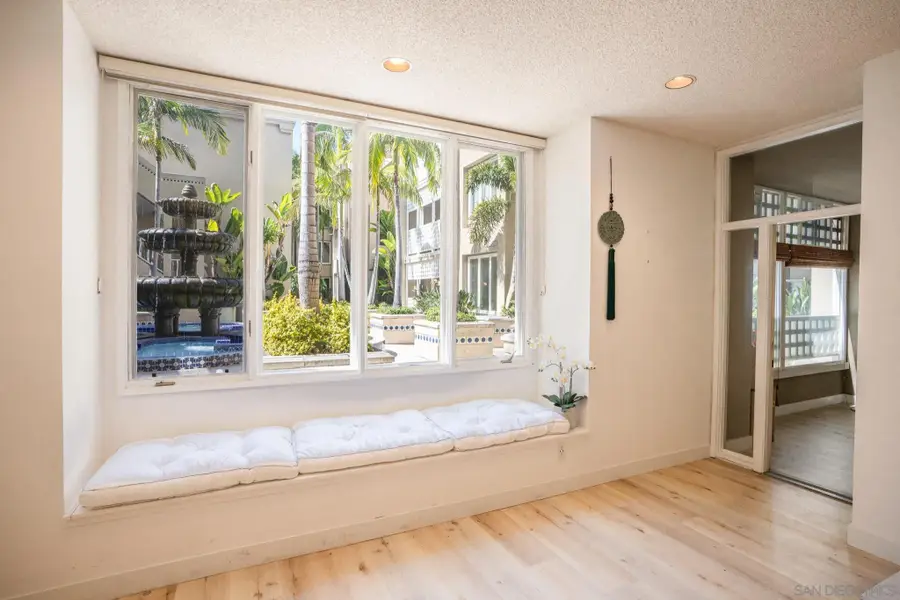 4012 Nobel Dr 102, San Diego, CA 92122 - #3
