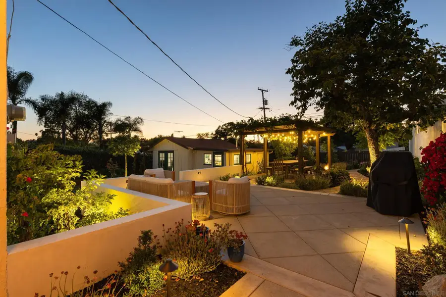 534 E 9th Ave, Escondido, CA 92025 - #2
