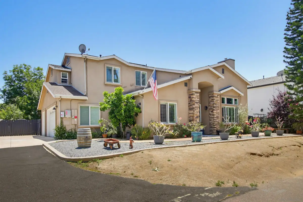 9111 Tropico Dr, La Mesa, CA 91941 - #1