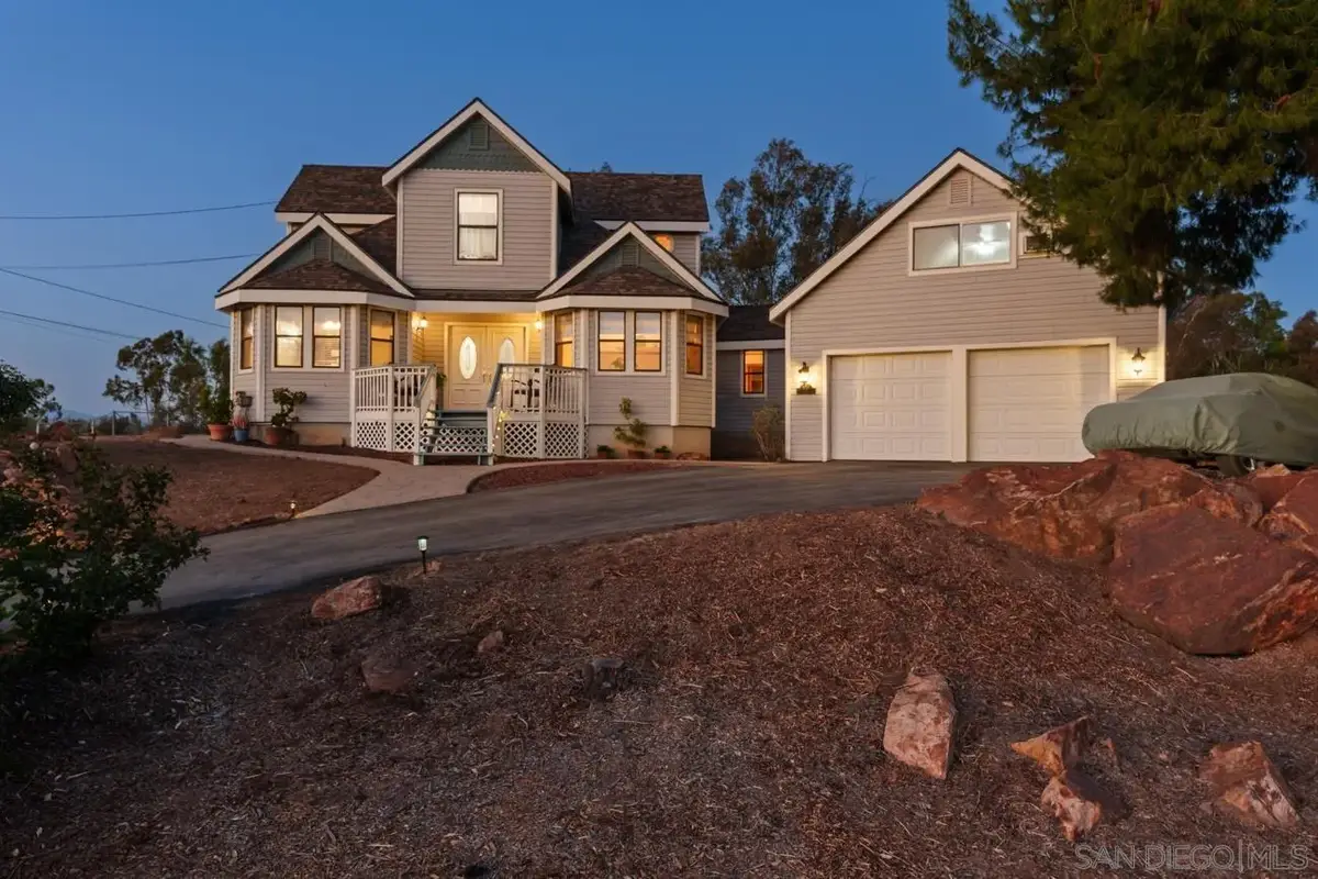 1214 Cook St., Ramona, CA 92065 - #1